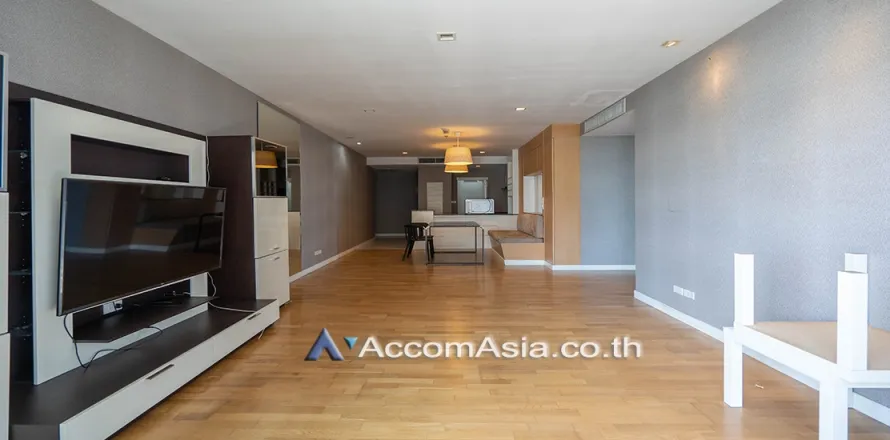 คอนโดมิเนียมในสาทร, กรุงเทพฯ, ประเทศไทย, 2 ห้องนอน № 215271