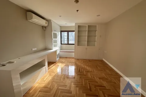 Condo in Watthana, Bangkok, Thailand, 3 bedrooms  № 215274 - photo 2