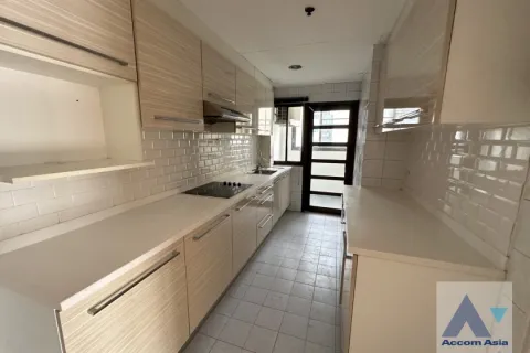 Condo in Watthana, Bangkok, Thailand, 3 bedrooms  № 215274 - photo 8