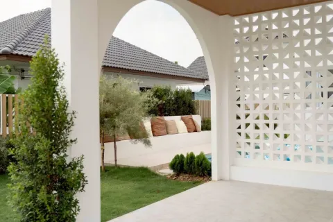 Villa in Chiang Mai, Thailand 4 bedrooms № 162772 - photo 7