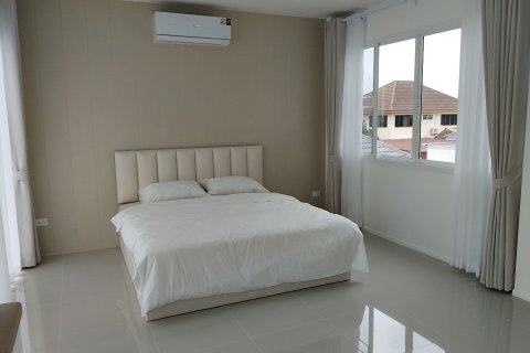 Вилла в Чиангмае, Таиланд с 4 спальнями  № 162772 - фото 11