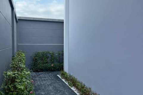 Villa in Pattaya, Thailand 4 Schlafzimmer № 172581 - Foto 10