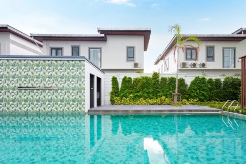 Apartment in Pattaya, Thailand 3 rooms № 172579 - photo 11