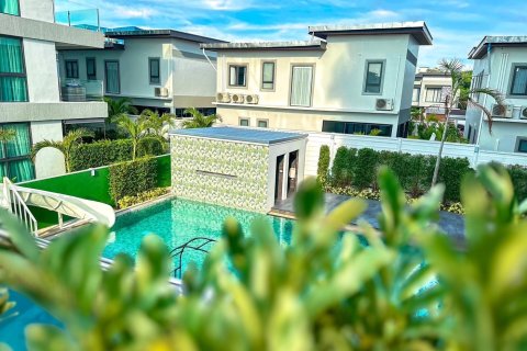 Apartment in Pattaya, Thailand 3 rooms № 172579 - photo 10