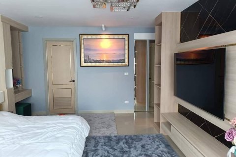 Apartment in Pattaya, Thailand 3 rooms № 172579 - photo 6
