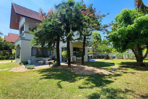 Дом в Чиангмае, Таиланд с 4 спальнями № 172576 - фото 28