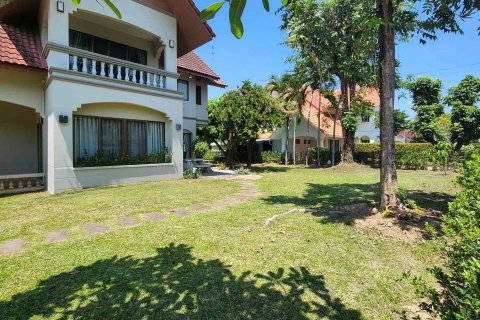 Дом в Чиангмае, Таиланд с 4 спальнями № 172576 - фото 27