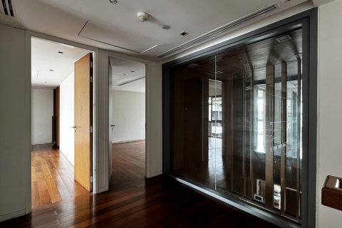 คอนโดมิเนียมในยานนาวา, กรุงเทพฯ, ประเทศไทย, 3 ห้องนอน № 201282 - รูปถ่าย 10