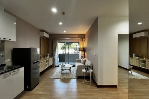 Condo in Khlong Toei, Bangkok, Thailand, 2 bedrooms № 201286 - photo 7