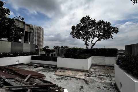 Condo in Yan Nawa, Bangkok, Thailand, 3 bedrooms № 201283 - photo 14
