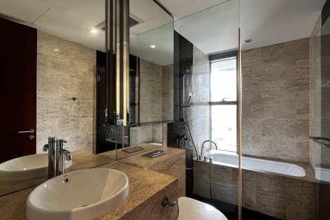 Condo in Yan Nawa, Bangkok, Thailand, 3 bedrooms № 201283 - photo 7