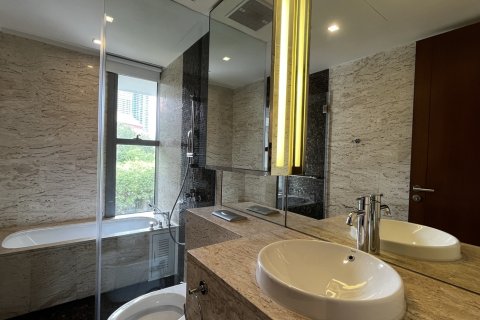 Condo in Yan Nawa, Bangkok, Thailand, 4 bedrooms № 201281 - photo 2