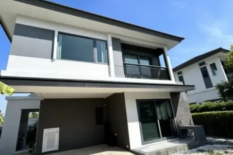 House in Bang Phli Yai, Thailand 3 bedrooms № 219751
