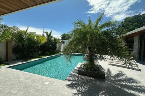 Villa on Nai Harn Beach, Thailand 4 bedrooms № 116515 - photo 2