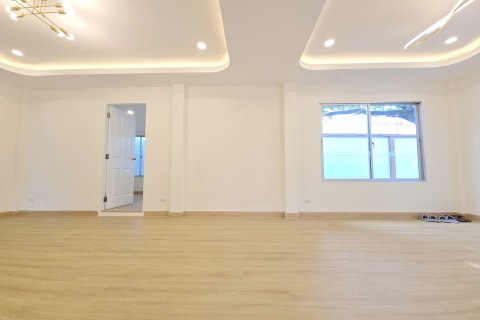 Дом в Банг Каео, Таиланд с 4 спальнями  № 155884 - фото 11