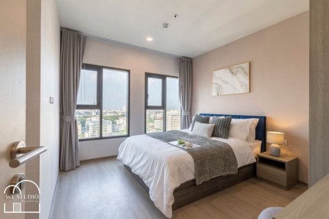 Кондоминиум с 2 спальнями в Хуай Кванге, Бангкок, Таиланд № 155889 - фото 6