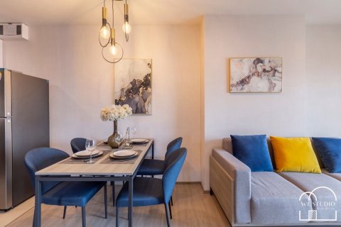 Кондоминиум с 2 спальнями в Хуай Кванге, Бангкок, Таиланд № 155889 - фото 5