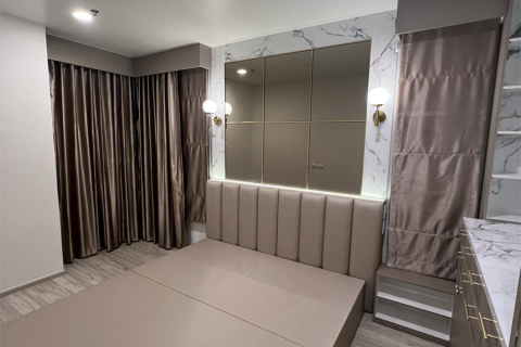 Condo in Bangkok, Thailand, 2 bedrooms  № 185741 - photo 8