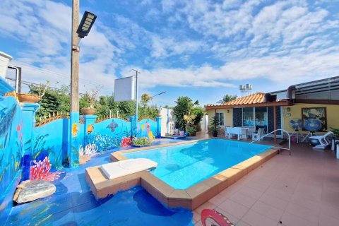 House in Hua Hin, Thailand 6 bedrooms № 147867 - photo 5