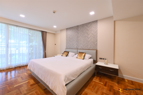 Apartment in Bangkok, Thailand 3 bedrooms № 190223