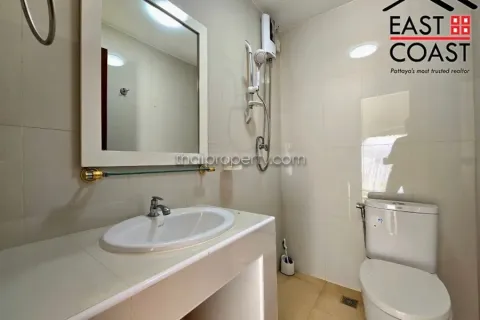 Casa de 4 dormitorios en Pattaya, Tailandia № 212668 - foto 18