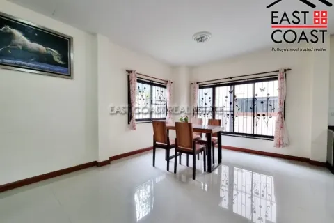 Casa de 3 dormitorios en Pattaya, Tailandia № 212671 - foto 6
