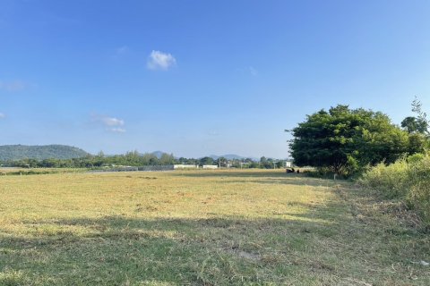 Land in Hua Hin, Thailand 1600 sq.m. № 172003 - photo 10