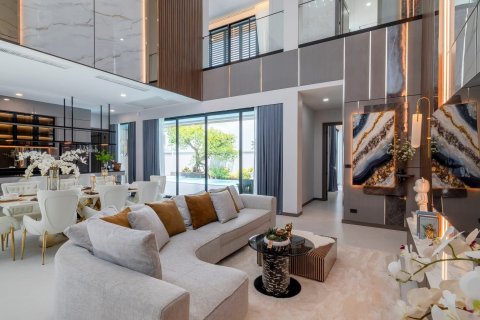 Вилла в Паттайе, Таиланд с 5 спальнями  № 172004 - фото 14