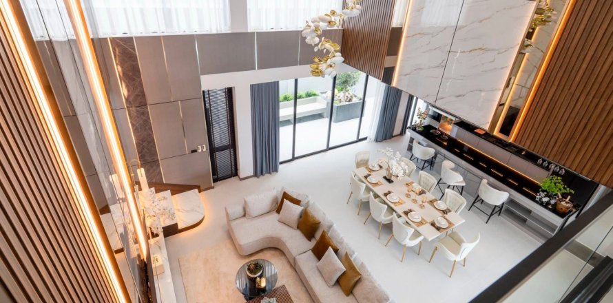 Вилла в Паттайе, Таиланд с 5 спальнями  № 172004