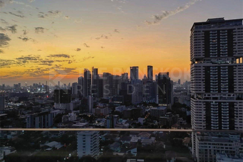 Condo in Bangkok, Thailand, 1 bedroom  № 187835