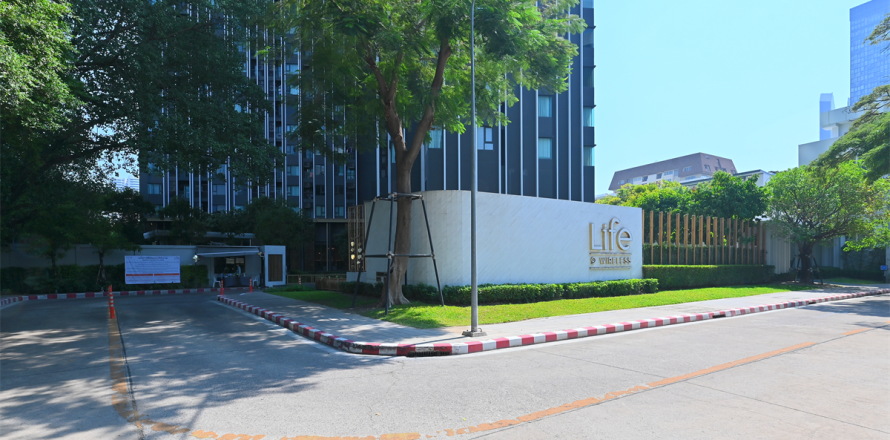 Condo in Bangkok, Thailand, 2 bedrooms  № 187833