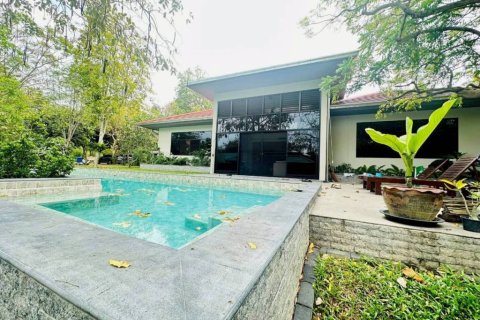Villa à Sattahip, Thaïlande 4 chambres № 172826