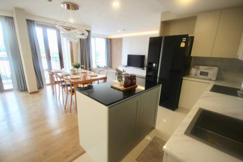 Condo à Bangkok, Thaïlande, 3 chambres  № 172827 - photo 3