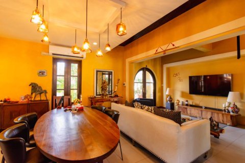 Villa à Hua Hin, Thaïlande 5 chambres № 172824 - photo 3