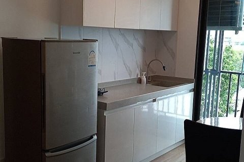 Condo in Bang Na, Bangkok, Thailand, 2 bedrooms  № 158097 - photo 15