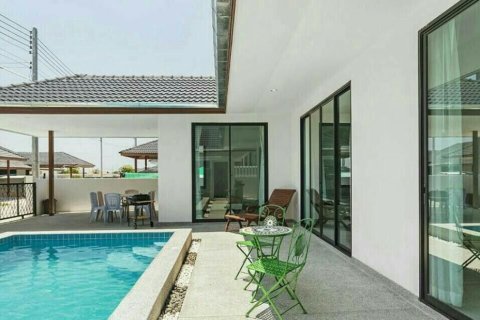 Villa in Hua Hin, Thailand 3 bedrooms № 158101 - photo 16