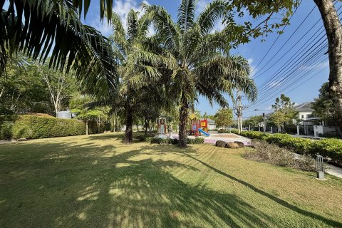 House in Phuket, Thailand 4 bedrooms № 173180 - photo 30