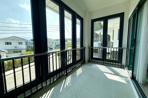 House in Phuket, Thailand 4 bedrooms № 173180 - photo 28