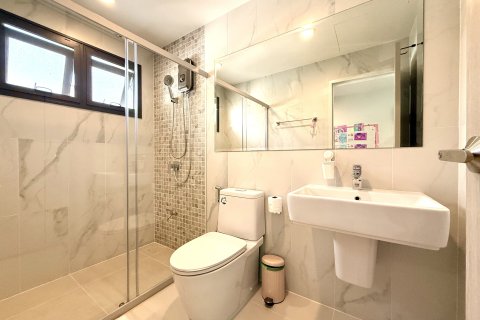 House in Phuket, Thailand 4 bedrooms № 173180 - photo 21