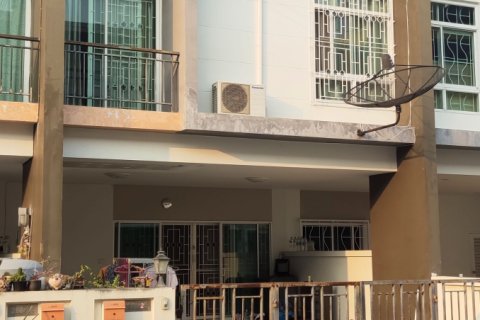 Таунхаус в Бангкхэ, Бангкок, Таиланд с 3 спальнями  № 173176 - фото 7