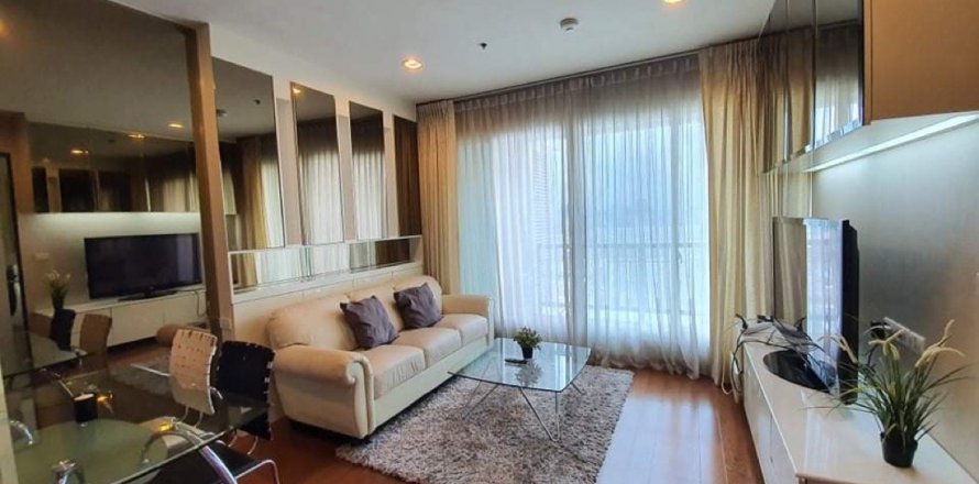 Кондоминиум с 1 спальней в Патхум Ване, Бангкок, Таиланд № 134056