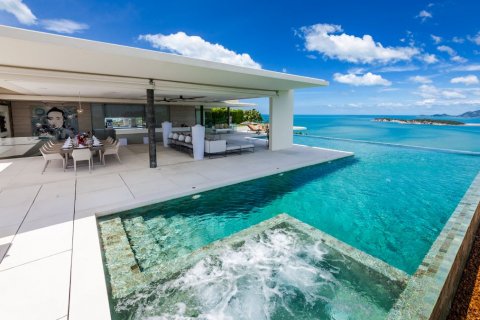 Villa in Ko Samui, Thailand 6 bedrooms № 134052 - photo 1