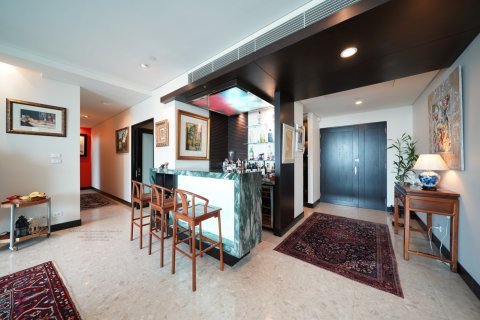 Condo in Pathum Wan, Bangkok, Thailand, 3 bedrooms № 134054 - photo 22