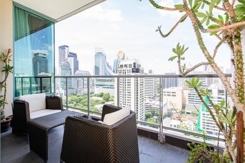 Condo in Pathum Wan, Bangkok, Thailand, 3 bedrooms № 134054 - photo 3