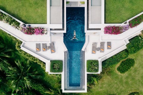 Вилла в Паклоке, Таиланд с 5 спальнями  № 134053 - фото 1