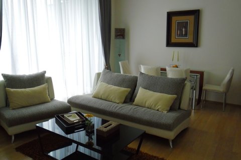 Condo in Bangkok, Thailand, 2 bedrooms № 144086 - photo 2