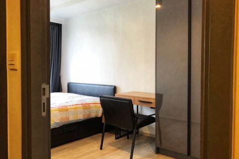 Condo in Bangkok, Thailand, 1 bedroom  № 144090 - photo 9