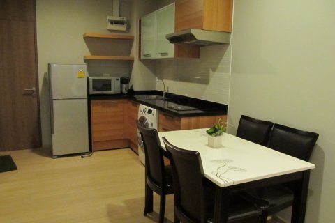 Кондоминиум с 1 спальней в Бангкоке, Таиланд № 144088 - фото 3