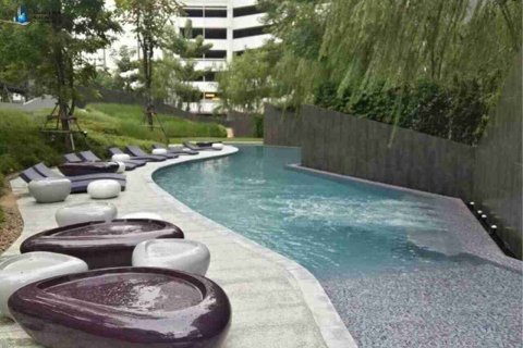 Condo in Bangkok, Thailand, 1 bedroom № 183693 - photo 2