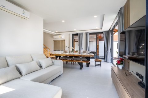 Villa in Phuket, Thailand 5 bedrooms № 155066 - photo 11
